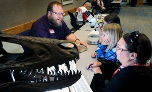 Artifact Road Show lets people share their treasures