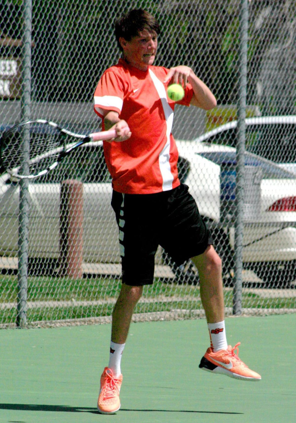 montague senior singles Doubles: keary gilsdorf-gigi montague, senior, caitlyn sheehan-jacee sprunger 6-1 singles: jay montague, senior, def roy munns 6-1, 6-1 marko foster. montague senior singles Doubles: keary gilsdorf-gigi montague, senior, caitlyn sheehan-jacee sprunger 6-1 singles: jay montague, senior, def roy munns 6-1, 6-1 marko foster.