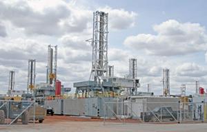 North Dakota oil production drops 1 percent in March