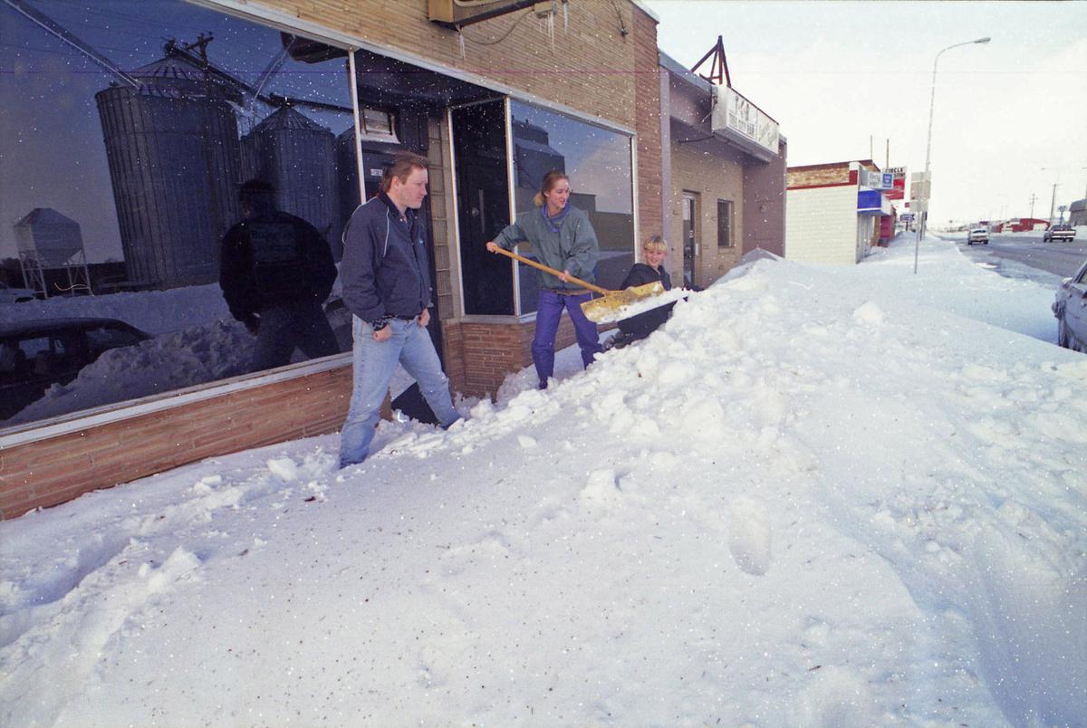 North Dakota History in Photos 1997 Blizzard Tribune Photo