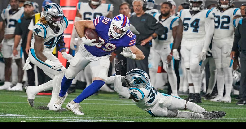 Bills swallow big cap hit to cut tight end O.J. Howard, keep Quintin Morris, Tommy Sweeney on roster