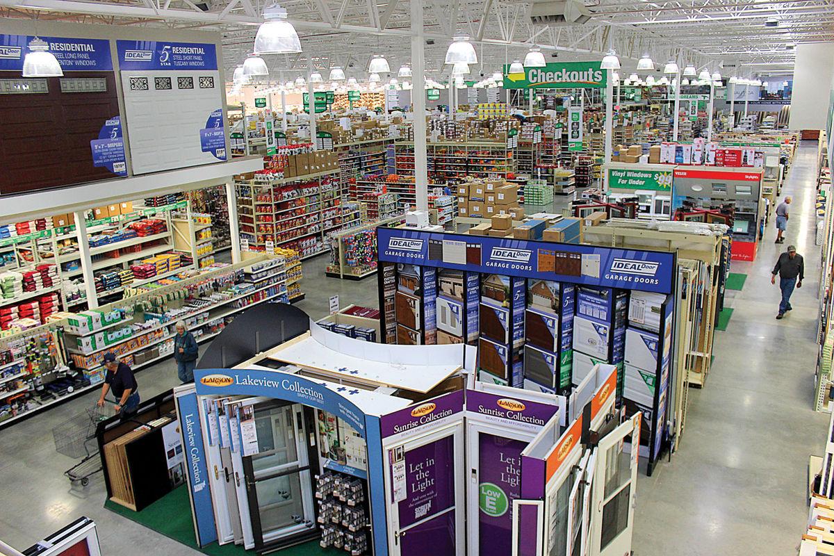 Big Menards opens | Local News Stories | capjournal.com