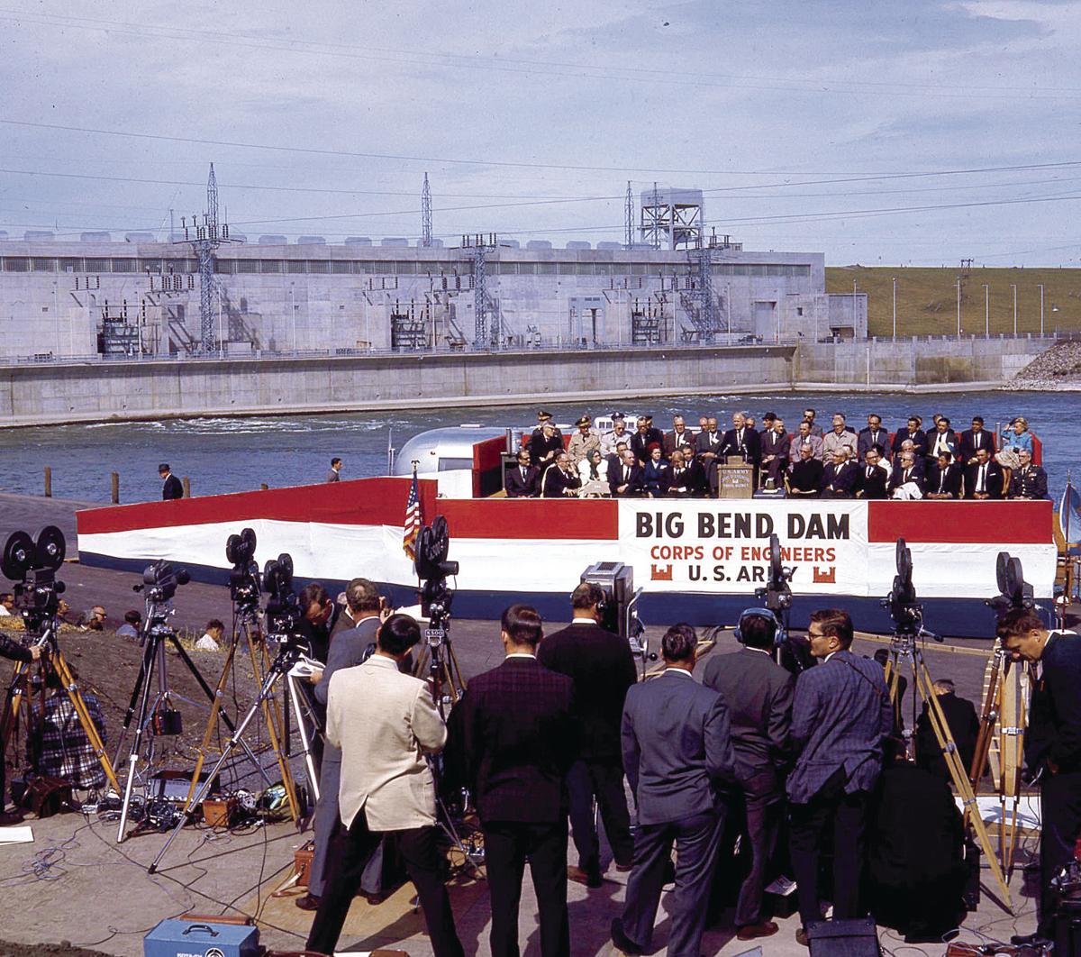 The Big Bend dam dedication speech has received bipartisan praise