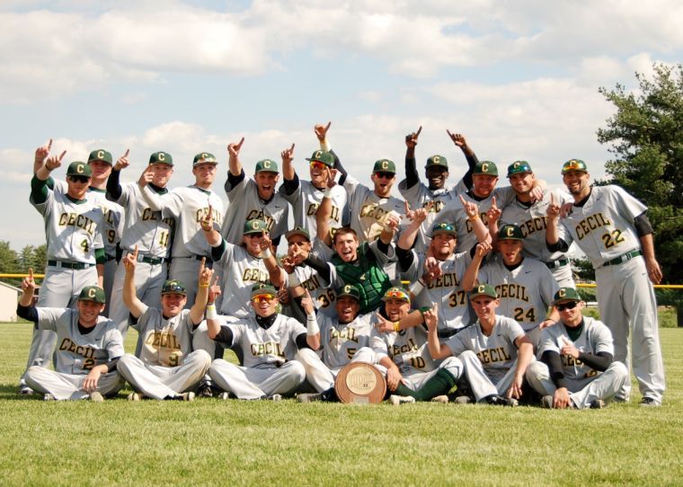 COLLEGE BASEBALL That old familiar feeling Seahawks win 2nd region