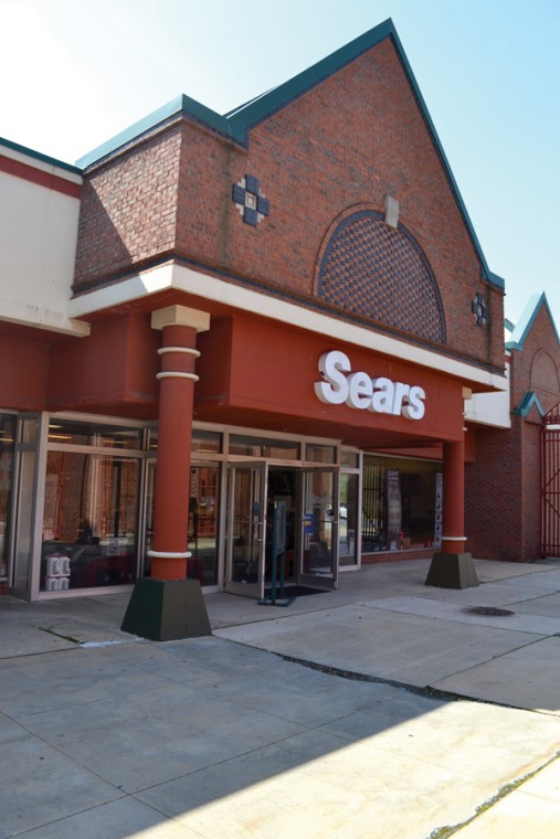 New name, theater coming to Perryville Outlets Local News