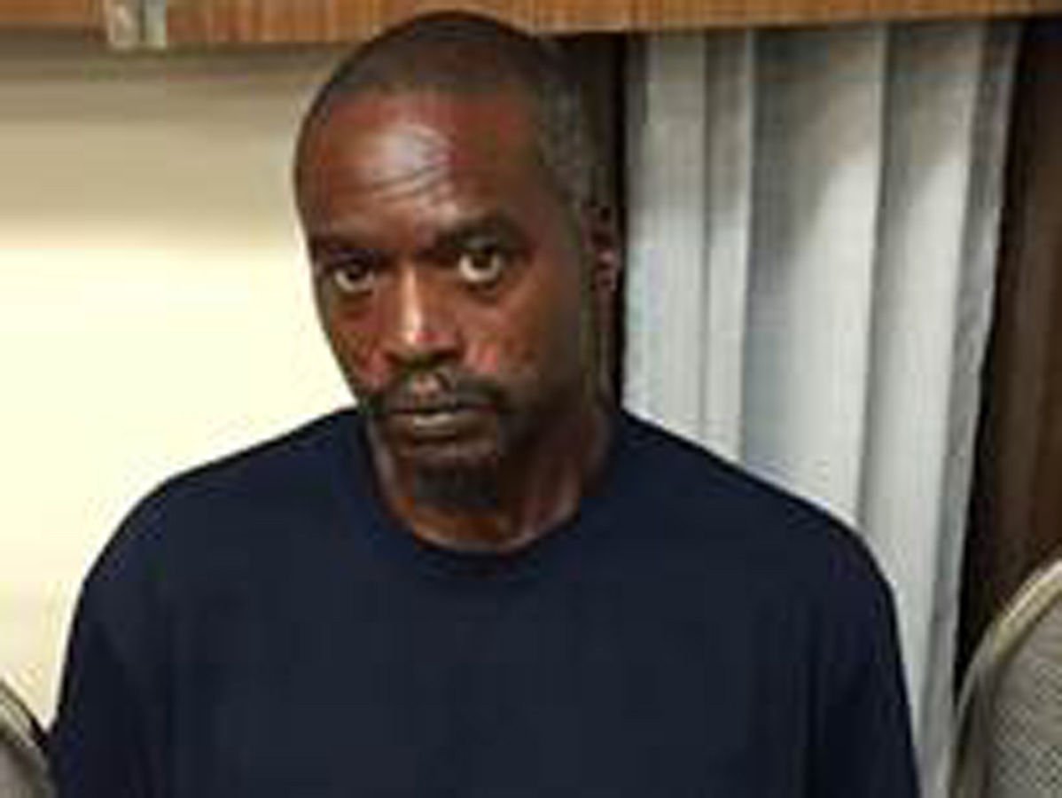 Man 'confesses' to murdering two nuns in their home