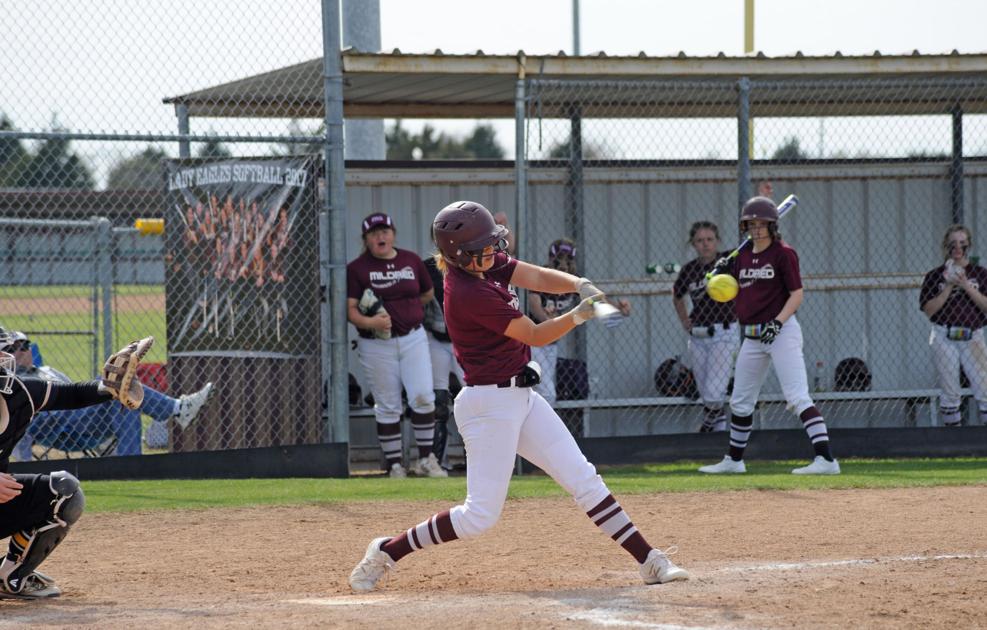 GC Softball: Mildred shuts down Mart 9-0