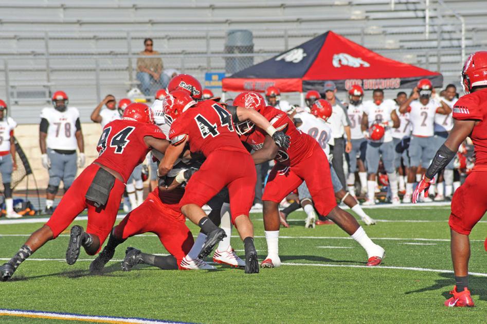 Navarro Football: Bulldogs face Arkansas Baptist