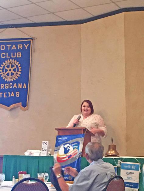 Jock speaks at Rotary Club