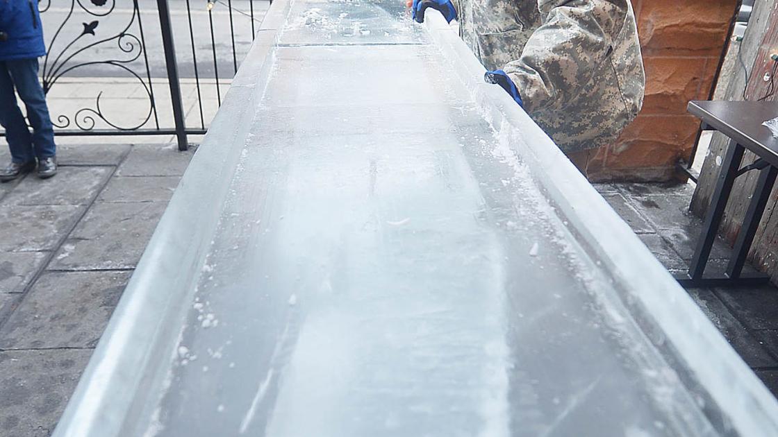 Ice Fest draws a crowd to downtown Carlisle - The Sentinel
