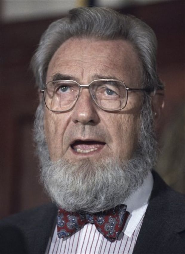 C. Everett Koop, 'rock star' surgeon general, dies