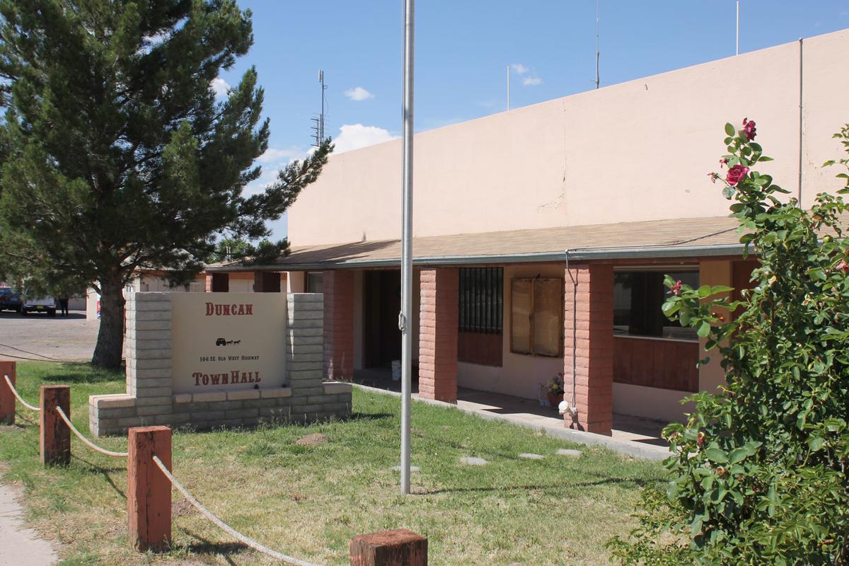 Duncan Town Hall to focus on banking future News