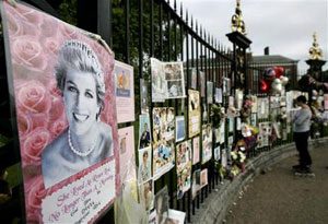 10th anniversary of Diana's death marked 