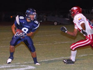 Ironwood scores winning touchdown on opening kickoff 