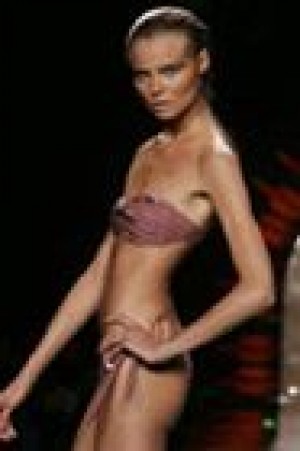 Fashion designers issue model guidelines 