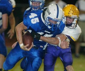 Fountain Hills manages just 57 yards of offense in 1st half 