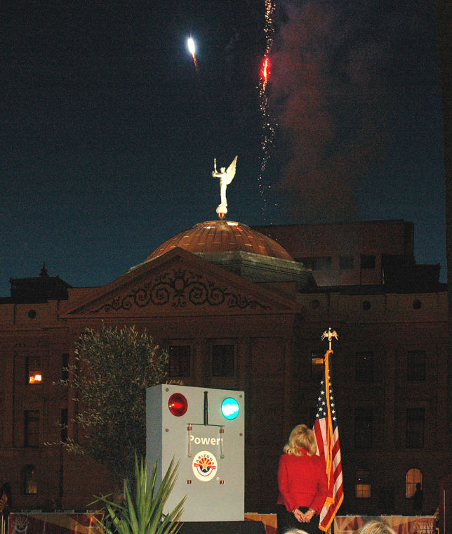 Lighting the capitol dome