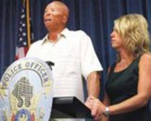 Burned police officer retires in Phoenix 