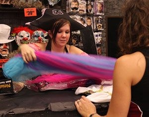 No ghouls expected in Halloween shopping 