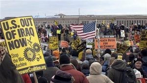 War protests grow in D.C., across U.S. 