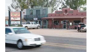 As Gilbert expands, furniture store owner feels the effects of constant road construction 
