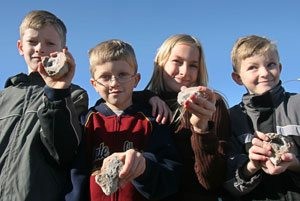 Gem show at MCC caters to newbie rock hounds 