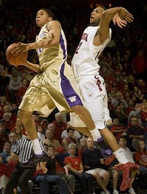 Horne leads Arizona over No. 24 Washington 