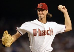 Johnson, defense enough as D-Backs beat Cubs 
