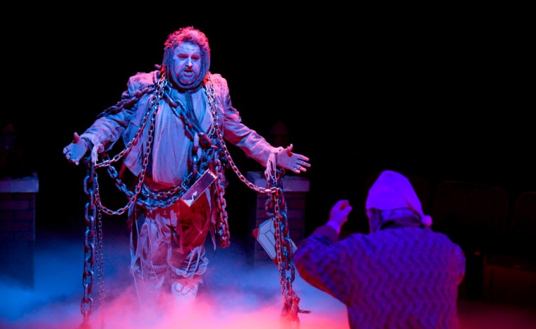 Gary Caswell (Marley), Dorman Smith (Scrooge)