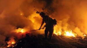 More than 30K told to flee Santa Barbara fire 