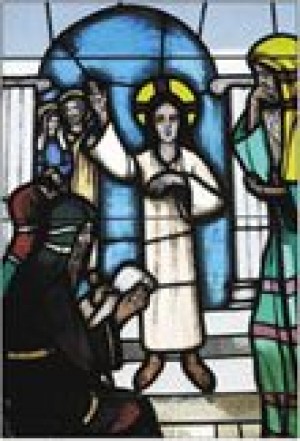Scottsdale church works Arizona flora into stained-glass images 