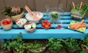 Punch up summer dinner salads with fruit, protein 