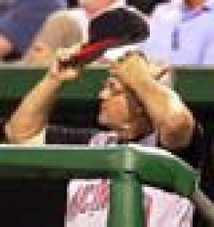 Reds fire managers Bowden, Boone 