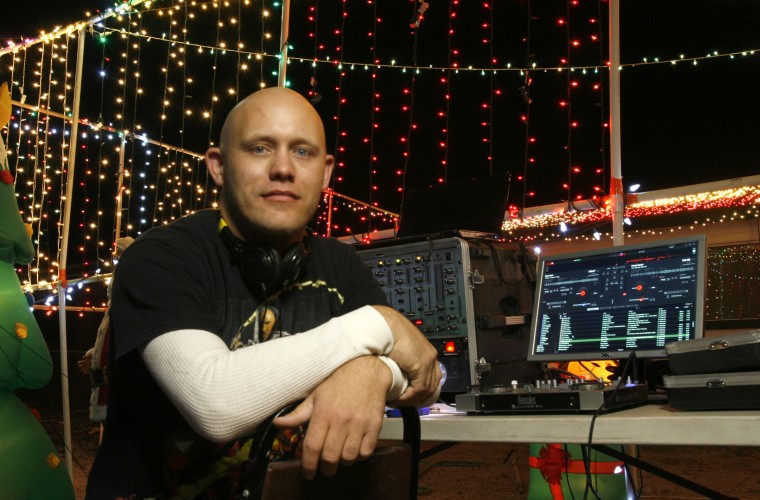 Christmas Light DJ