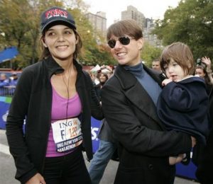 Suri Cruise tops Forbes.com list of `Hottest Tots' 