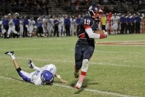 Centennial beats Westview with big plays, field position 