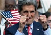 Edwards joins Kerry's bid to unseat Bush 