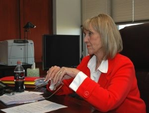 Brewer touts fiscally conservative policy 
