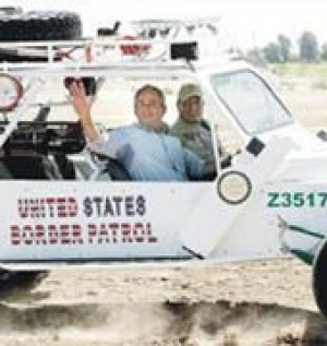 Bush takes his case to Arizona 