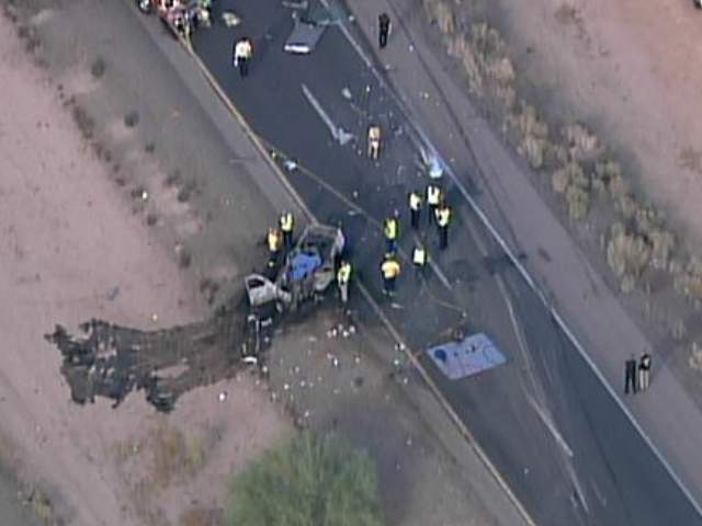 1 dead, several injured in I-10 bus crash near Casa Grande