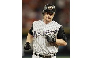 Diamondbacks beat Marlins to avoid sweep 