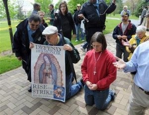 Police make arrests at University of Notre Dame 