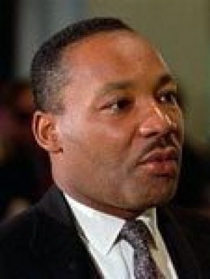 Belafonte to auction unknown papers of MLK 