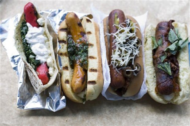 Food-Creative Hot Dogs