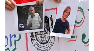 Video of kidnapped journalists released 