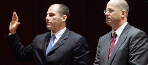 Coyotes coach Tocchet pleads guilty in gambling case 
