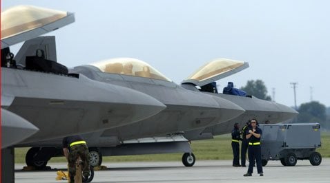 Senate sides with Obama, removes F-22 money 