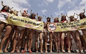 Festivities begin for Running of Bulls 