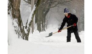 Winter storms blamed for dozens of deaths 