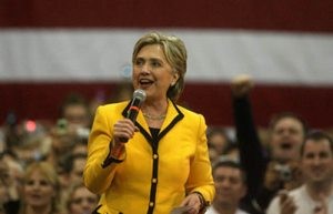 Hillary Clinton visits the Valley 